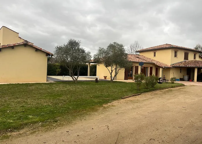 Et Salle De Bain Indépendantes Lisle-sur-Tarn